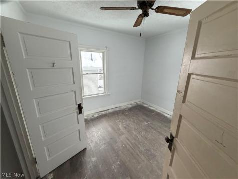 1362 Girard Street Akron OH 44301
