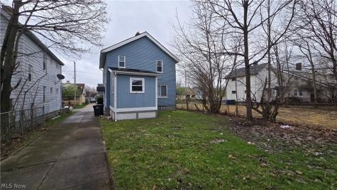 11105 Revere Avenue Cleveland OH 44105