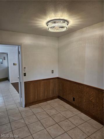25185 Fawn Drive North Olmsted OH 44070