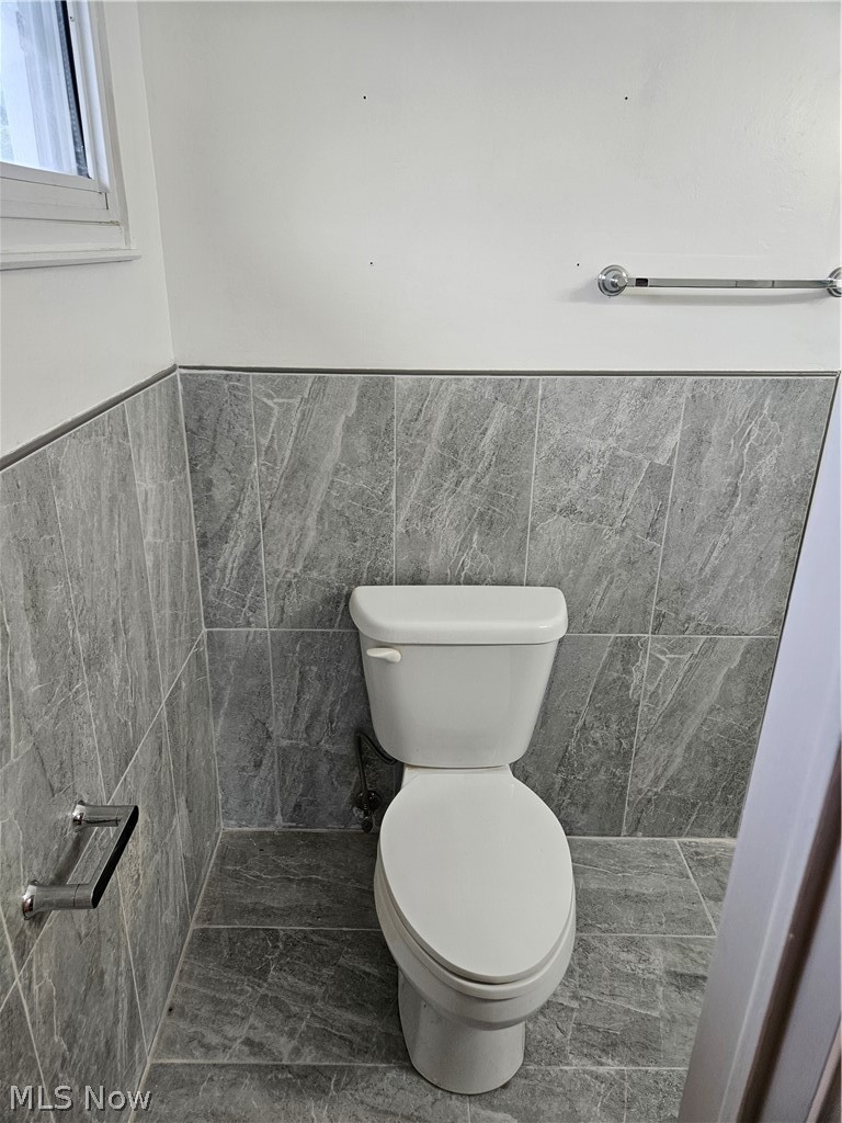 25185 Fawn Drive North Olmsted OH 44070