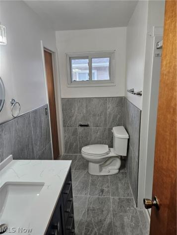 25185 Fawn Drive North Olmsted OH 44070