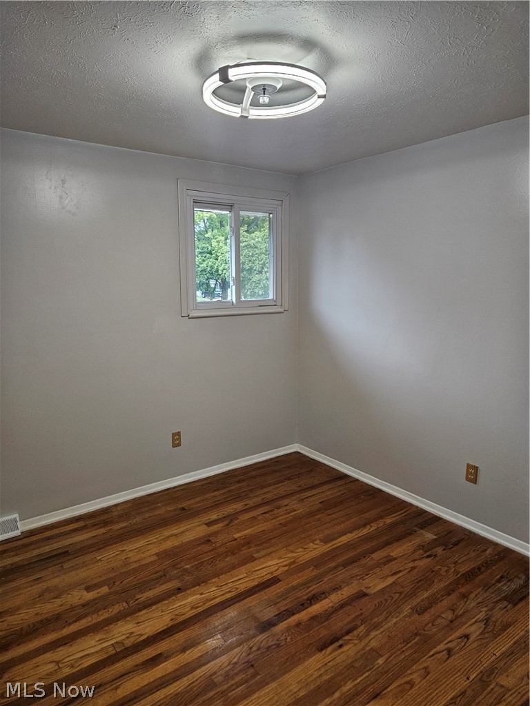 25185 Fawn Drive North Olmsted OH 44070