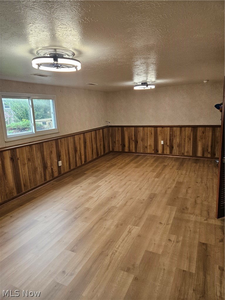 25185 Fawn Drive North Olmsted OH 44070