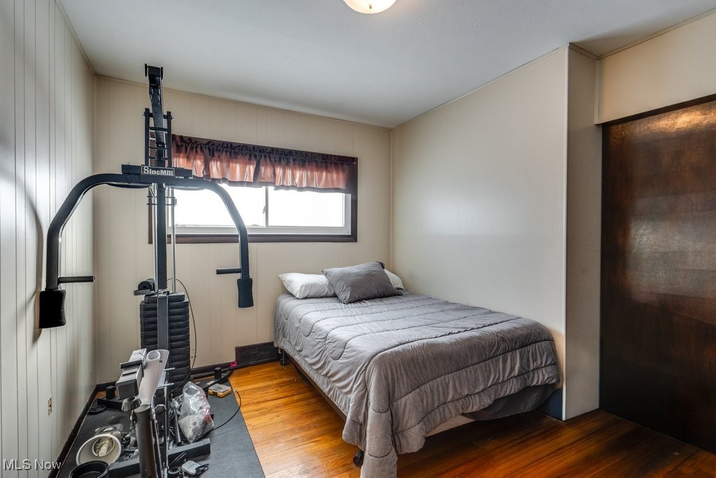 6490 Grosse Drive Brook Park OH 44142