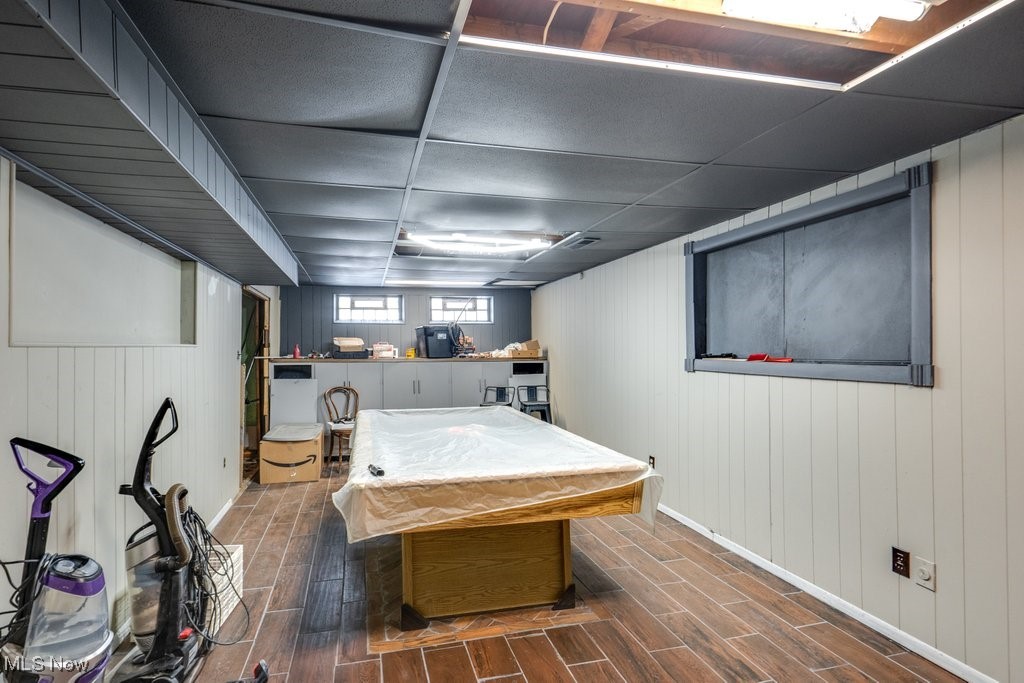 6490 Grosse Drive Brook Park OH 44142