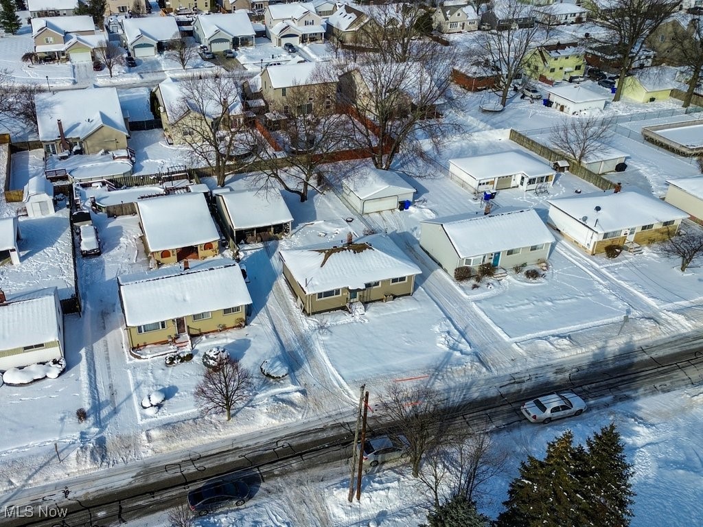 6490 Grosse Drive Brook Park OH 44142