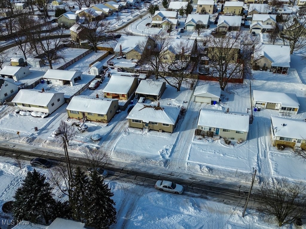 6490 Grosse Drive Brook Park OH 44142