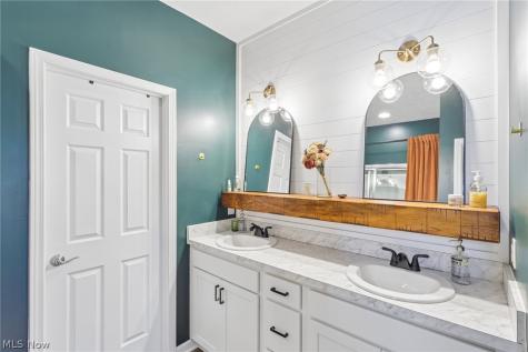 4681 Boulder Lane Lorain OH 44053