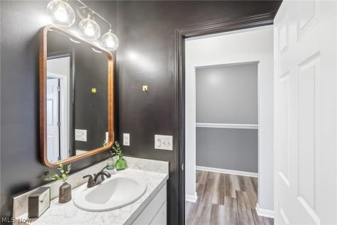 4681 Boulder Lane Lorain OH 44053