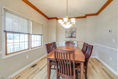 1467 Summer Wood Lane Uniontown OH 44685