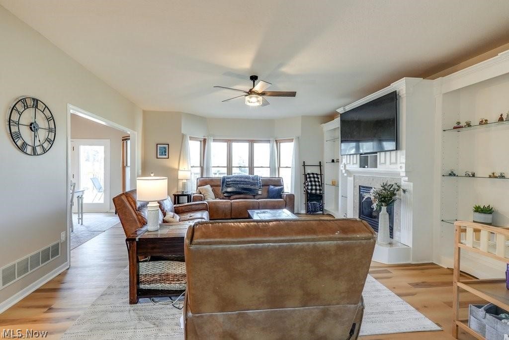 1467 Summer Wood Lane Uniontown OH 44685