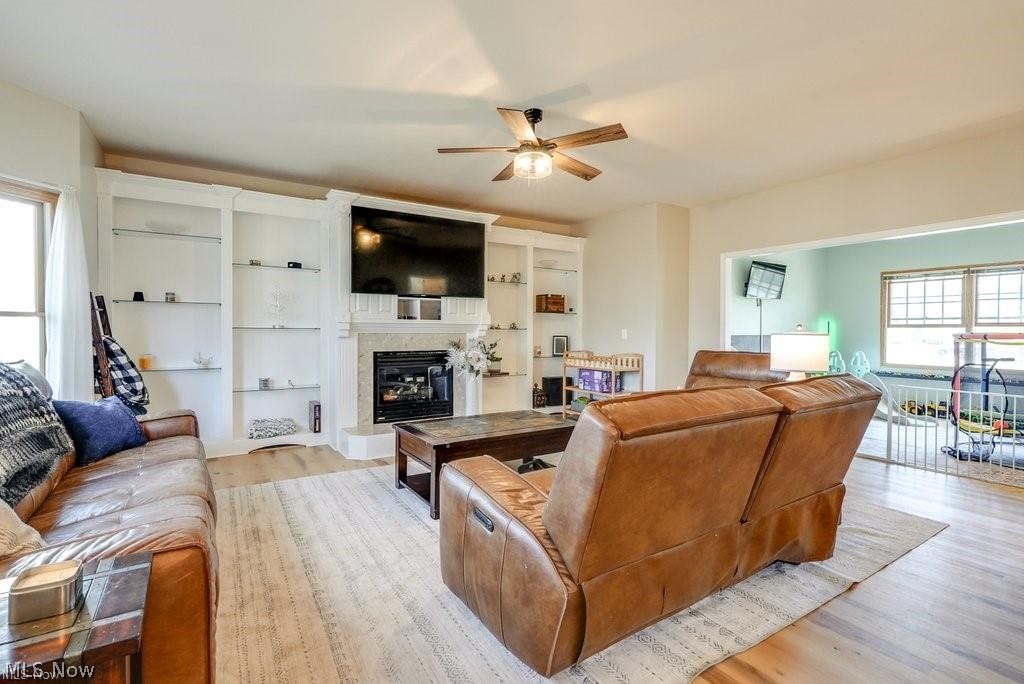 1467 Summer Wood Lane Uniontown OH 44685
