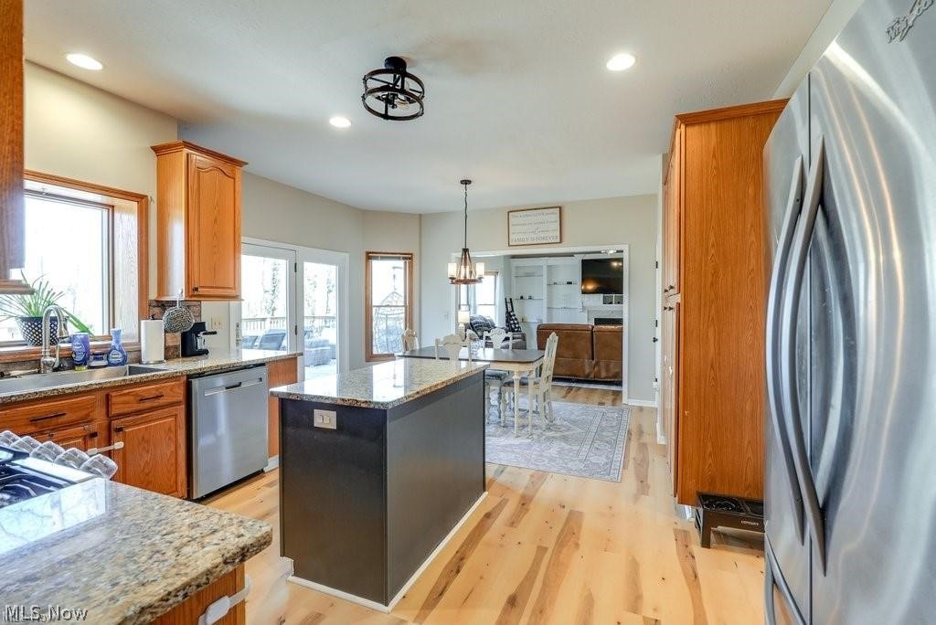 1467 Summer Wood Lane Uniontown OH 44685