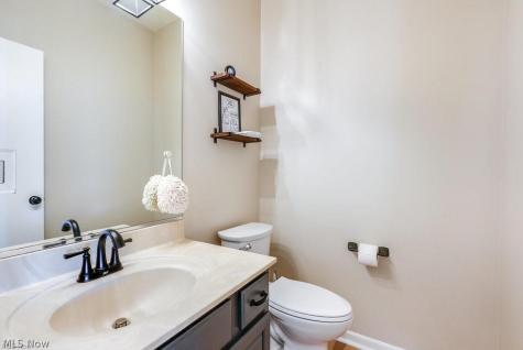 1467 Summer Wood Lane Uniontown OH 44685