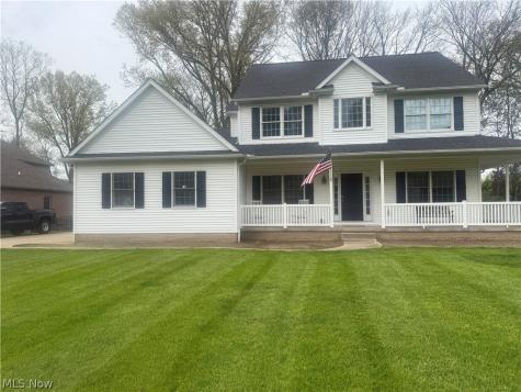 1467 Summer Wood Lane Uniontown OH 44685