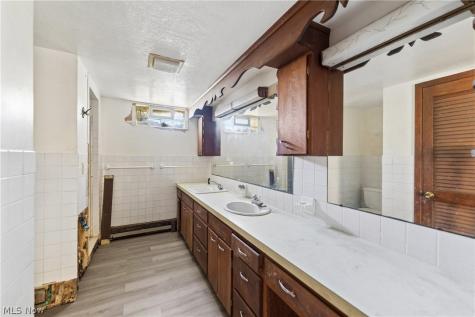 11843 Grafton Road Grafton OH 44044