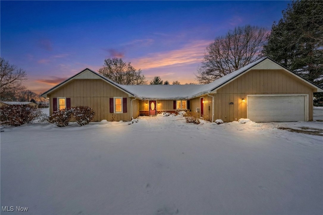 10121 Crows Nest Cove Aurora OH 44202