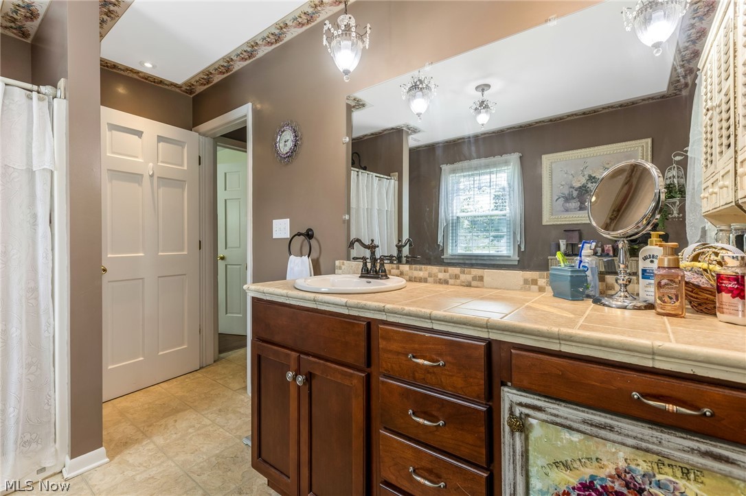 892 Fieldson Drive Heath OH 43056