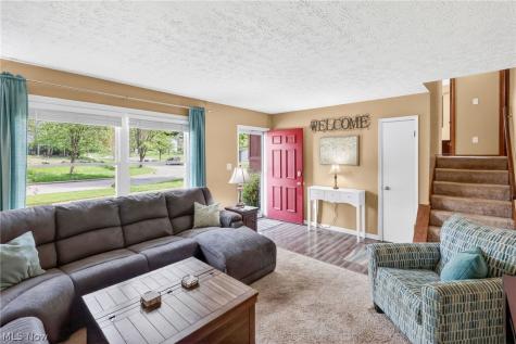 878 Marilyn Drive Wooster OH 44691