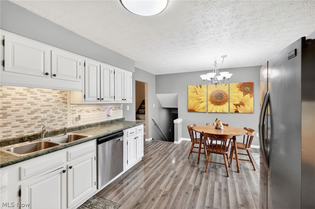 878 Marilyn Drive Wooster OH 44691