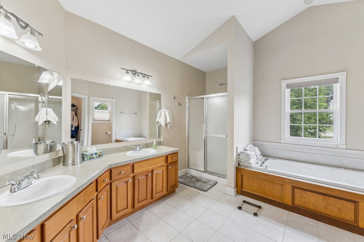 8850 Chaucer Boulevard Broadview Heights OH 44147