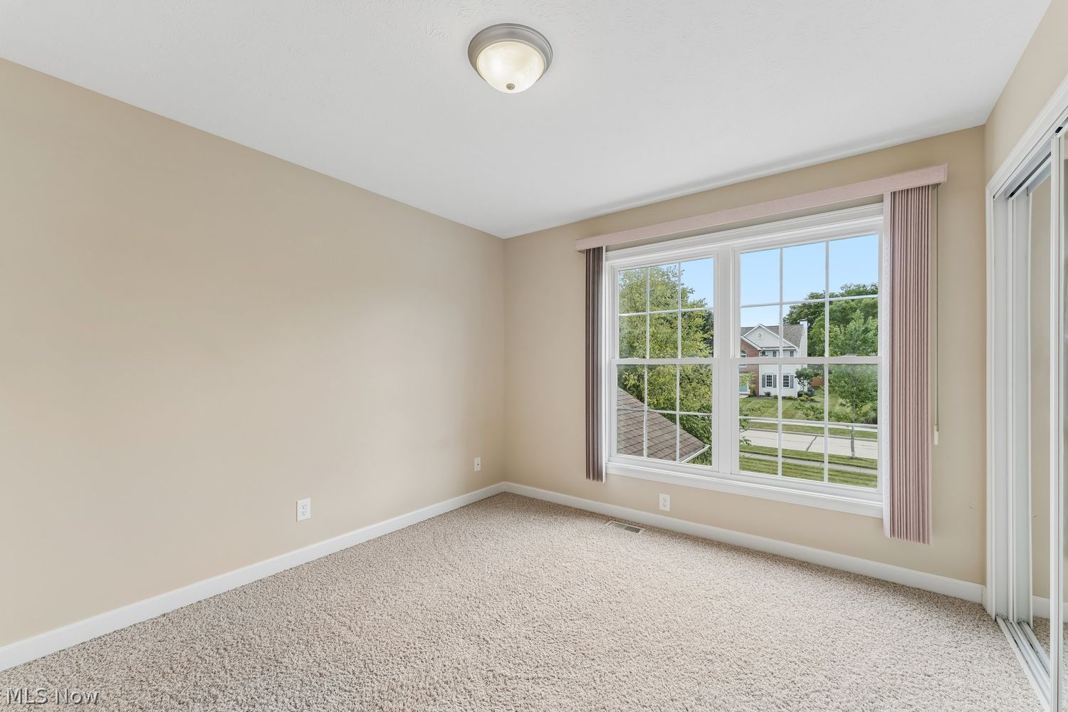 8850 Chaucer Boulevard Broadview Heights OH 44147