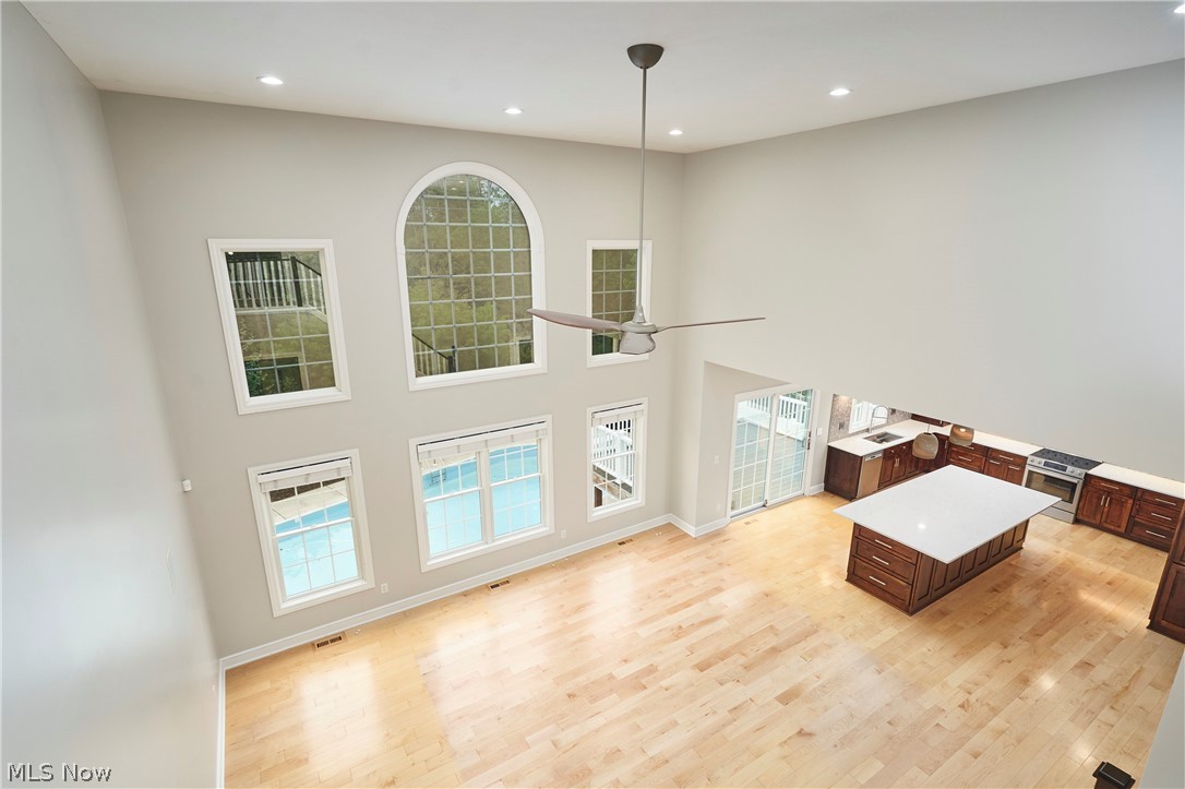929 Hidden Valley Drive Wadsworth OH 44281