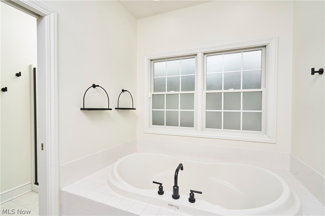 929 Hidden Valley Drive Wadsworth OH 44281