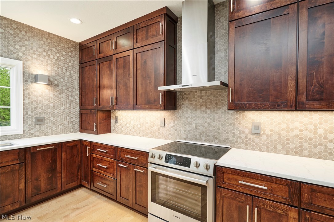 929 Hidden Valley Drive Wadsworth OH 44281