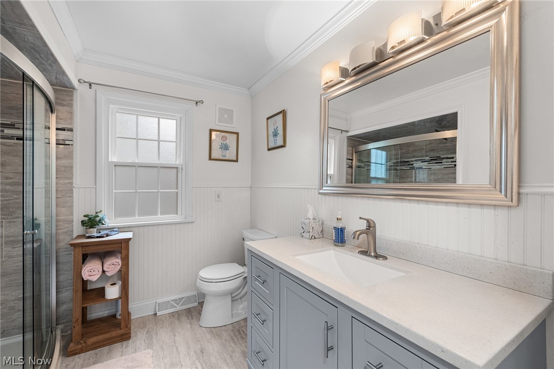 335 Vassar Avenue Elyria OH 44035