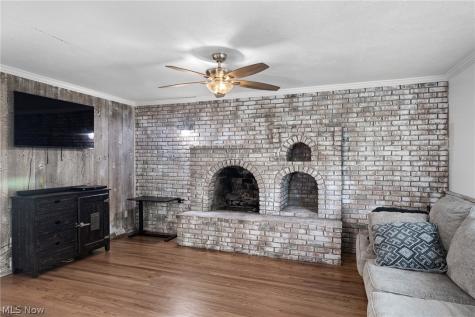 335 Vassar Avenue Elyria OH 44035