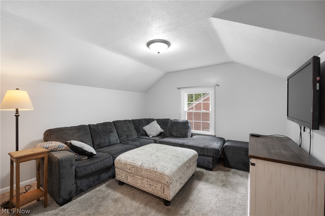 335 Vassar Avenue Elyria OH 44035