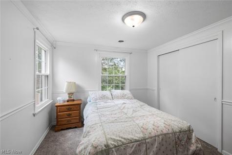 335 Vassar Avenue Elyria OH 44035
