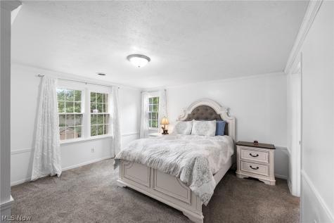 335 Vassar Avenue Elyria OH 44035