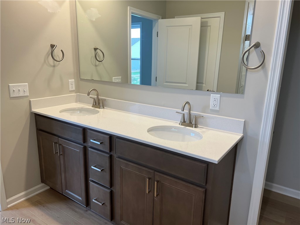 3753 Golden Wood Way Green OH 44685