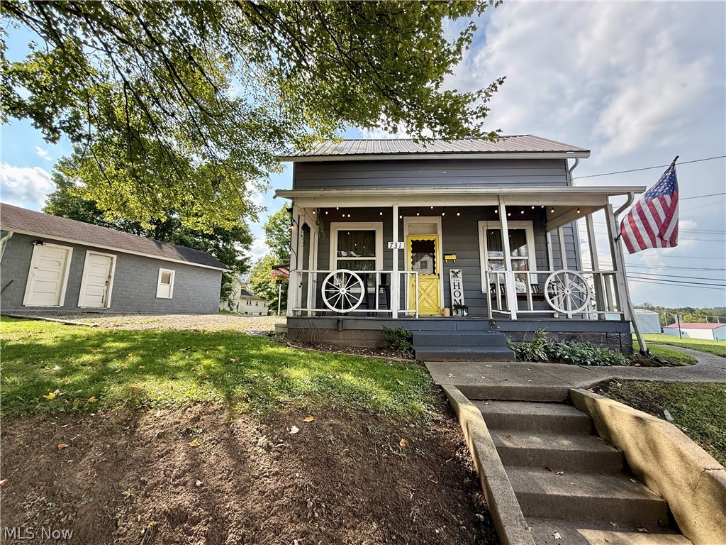 731 N Lisbon Street Carrollton OH 44615