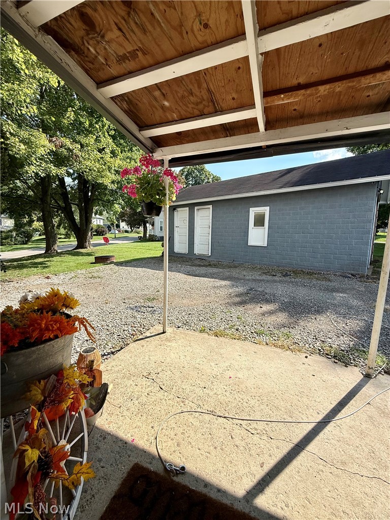 731 N Lisbon Street Carrollton OH 44615