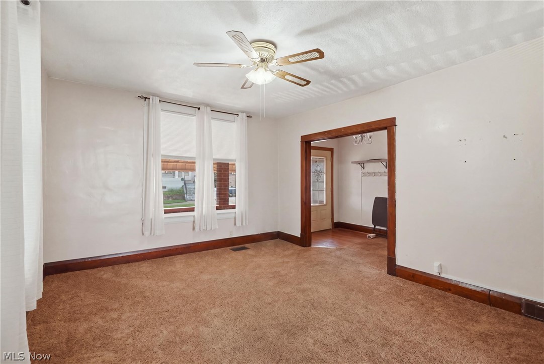 608 Delaware Street Martins Ferry OH 43935
