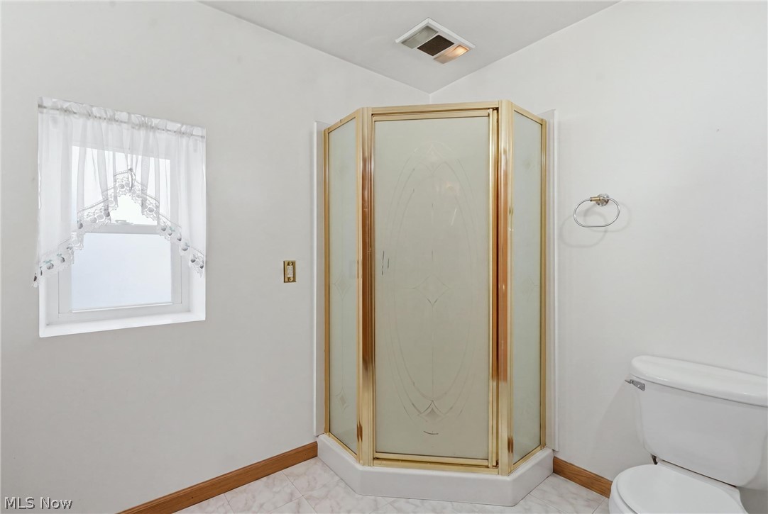 608 Delaware Street Martins Ferry OH 43935