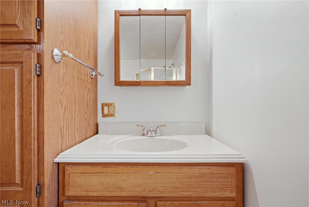 608 Delaware Street Martins Ferry OH 43935