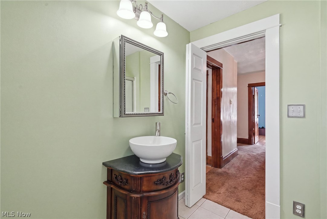 608 Delaware Street Martins Ferry OH 43935