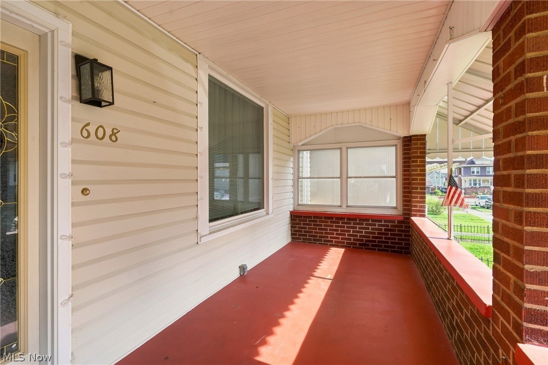 608 Delaware Street Martins Ferry OH 43935