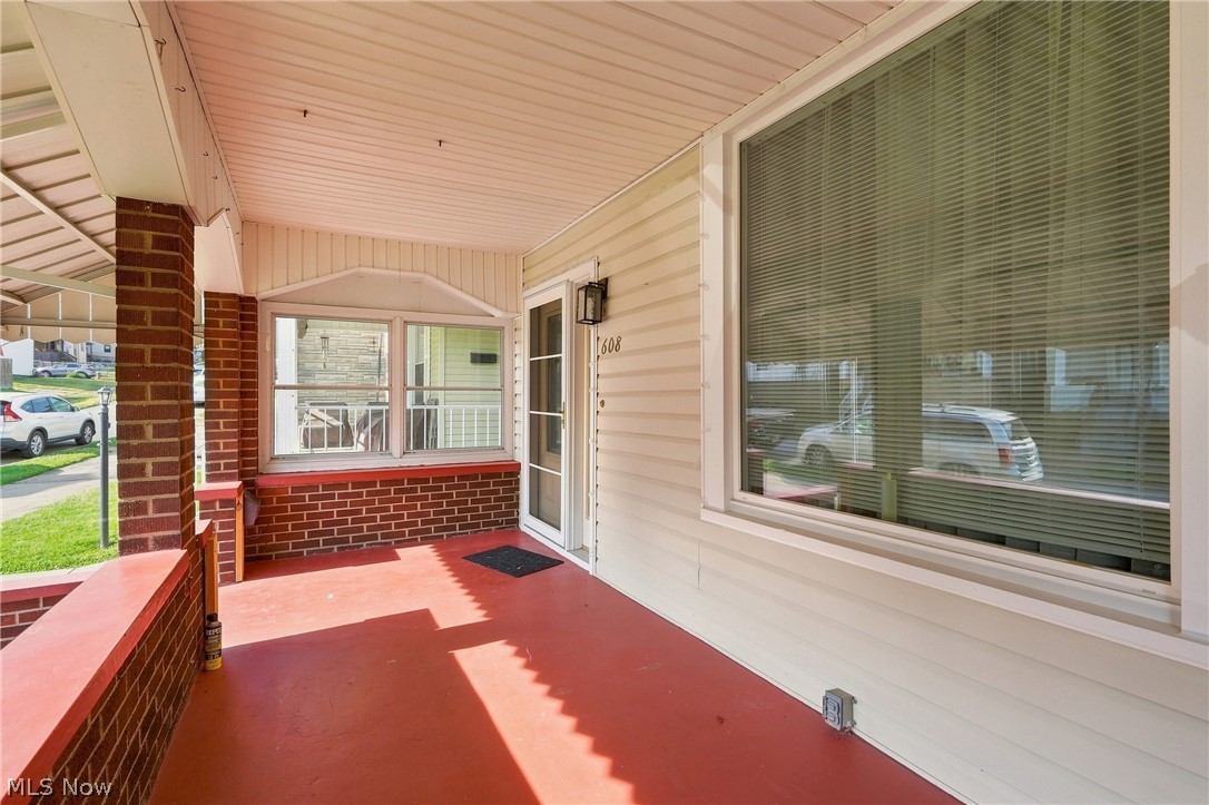 608 Delaware Street Martins Ferry OH 43935