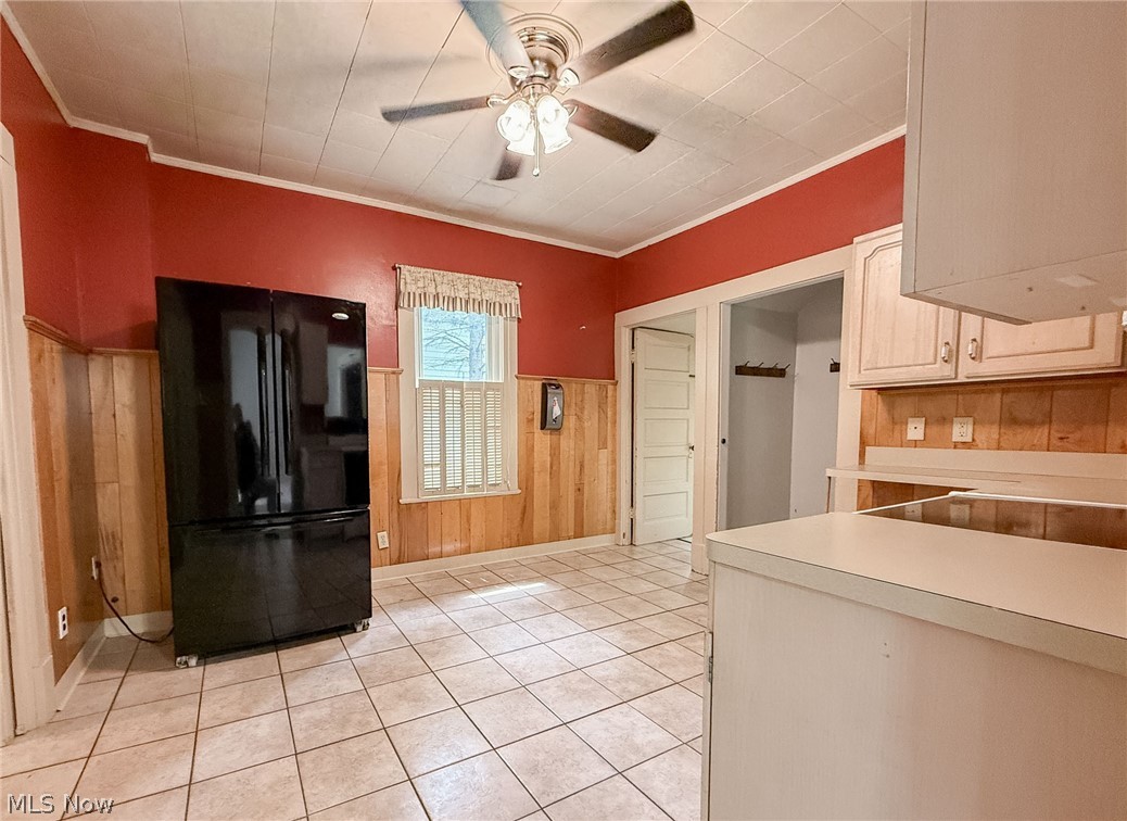 168 Poland Avenue Struthers OH 44471