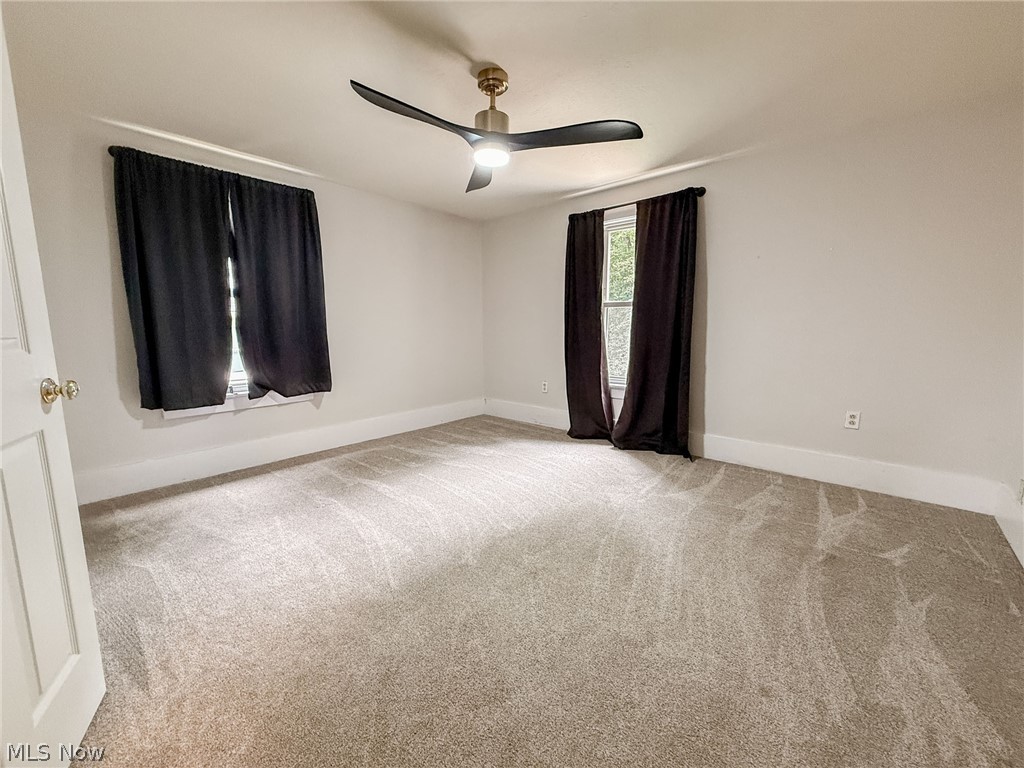 168 Poland Avenue Struthers OH 44471