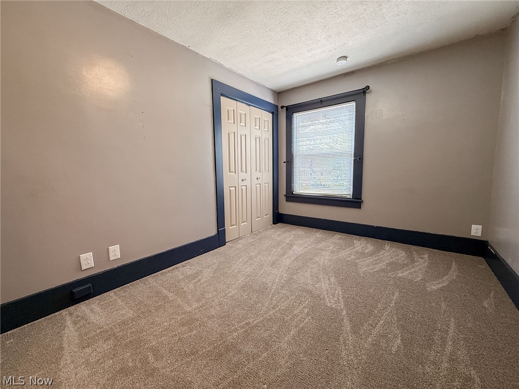 168 Poland Avenue Struthers OH 44471