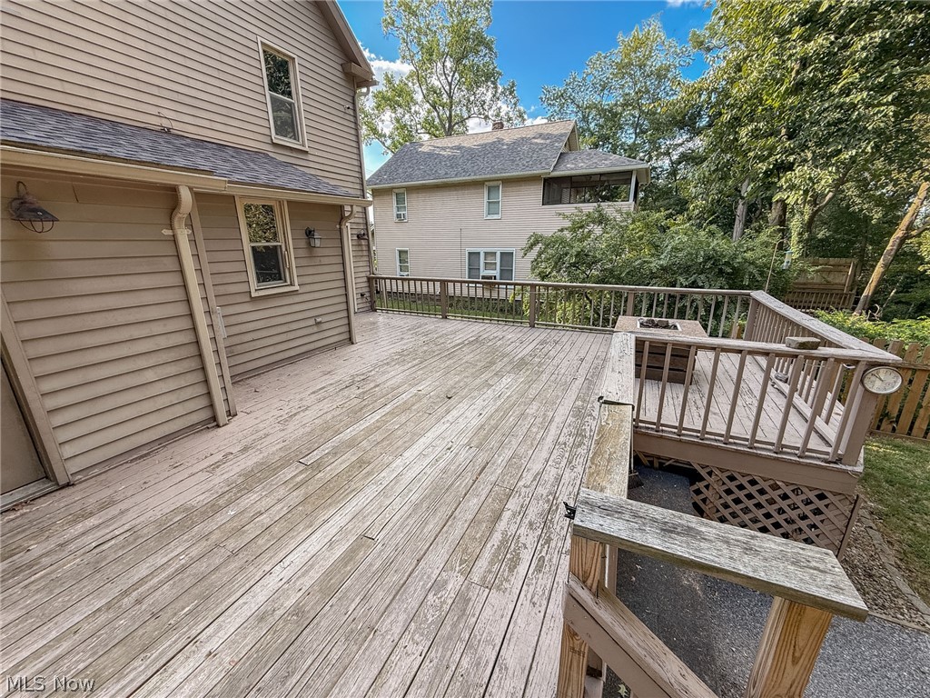 168 Poland Avenue Struthers OH 44471