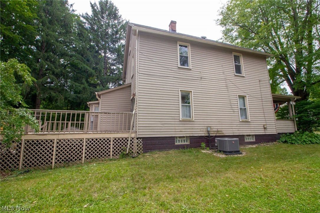 168 Poland Avenue Struthers OH 44471