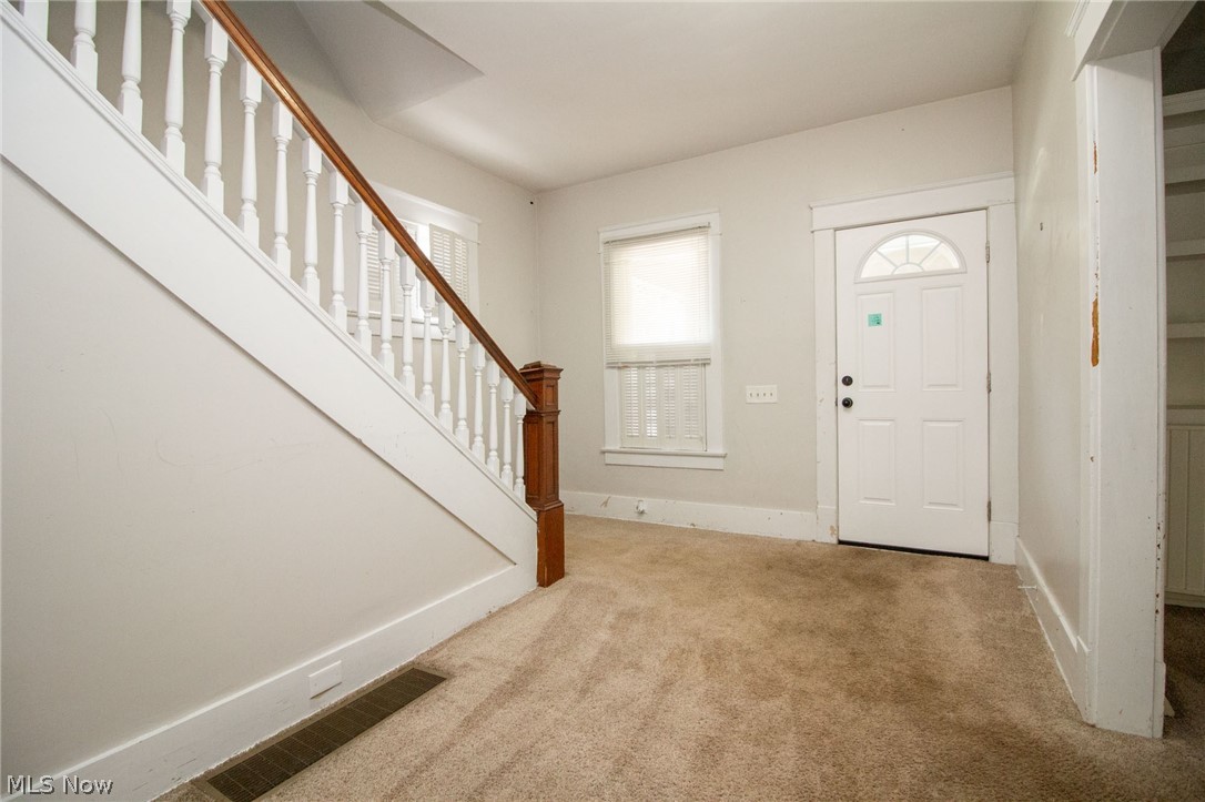 168 Poland Avenue Struthers OH 44471