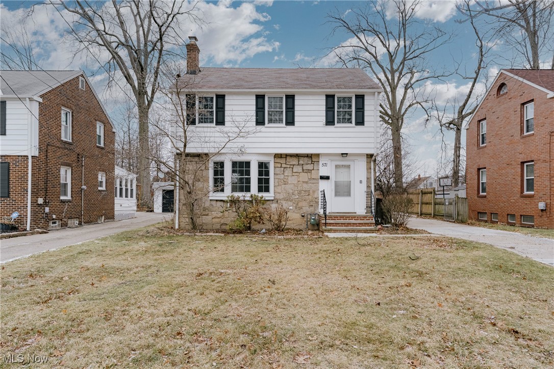 571 E 260th Street Euclid OH 44132